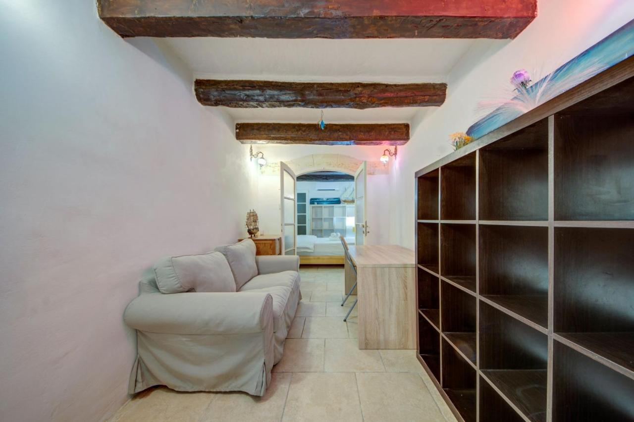 Victory View One Bedroom Apartment Valletta Exterior photo