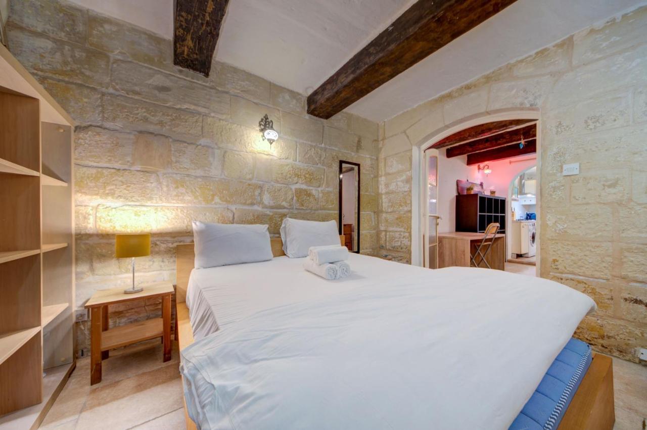 Victory View One Bedroom Apartment Valletta Exterior photo